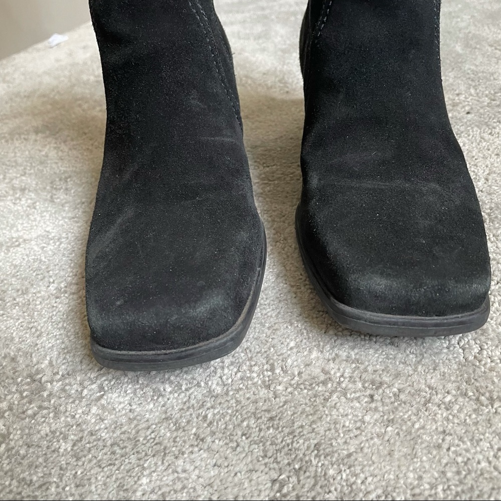 La Canadienne Suede Waterproof Square Toe Boots - Picture 5 of 8